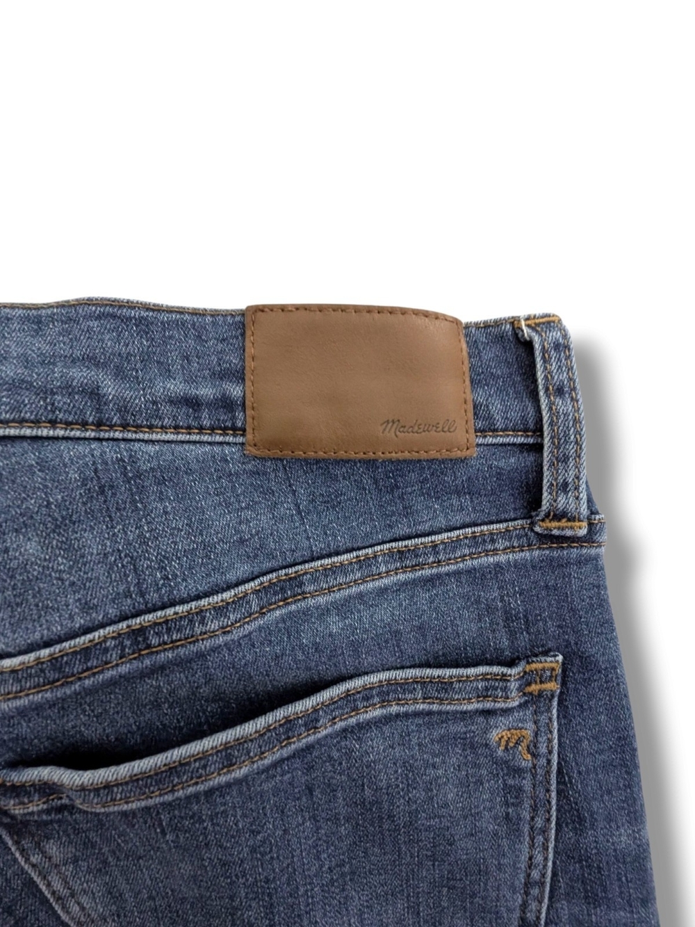 Madewell 9" Midrise Skinny Jeans in Dark Blue Wash, Size 29. - Picture 7 of 8